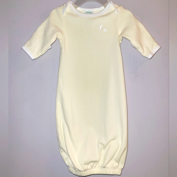 ⭐️ Vintage Gymboree Moon Stars Preemie Baby Yellow White Sleep Gown Unisex - Picture 1 of 6